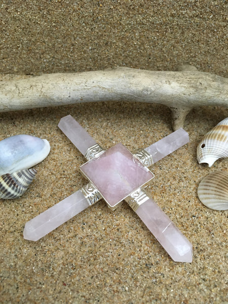 Energy Generator Rose Quartz - 68mm