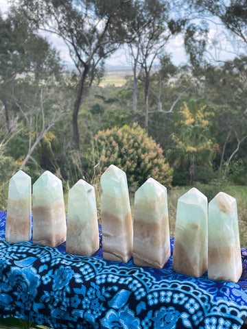 Calcite Caribbean Blue Points 2 kg lot